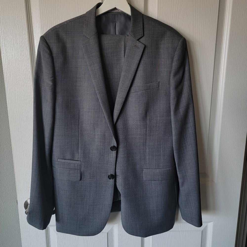 Express Photographer Fitted Suit Mens 42R Jacket 36W x 29.5L Flat Front Pants
